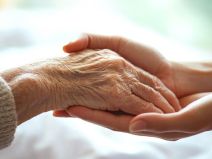 DEKRA-zertifizierte:r Palliativbegleiter:in